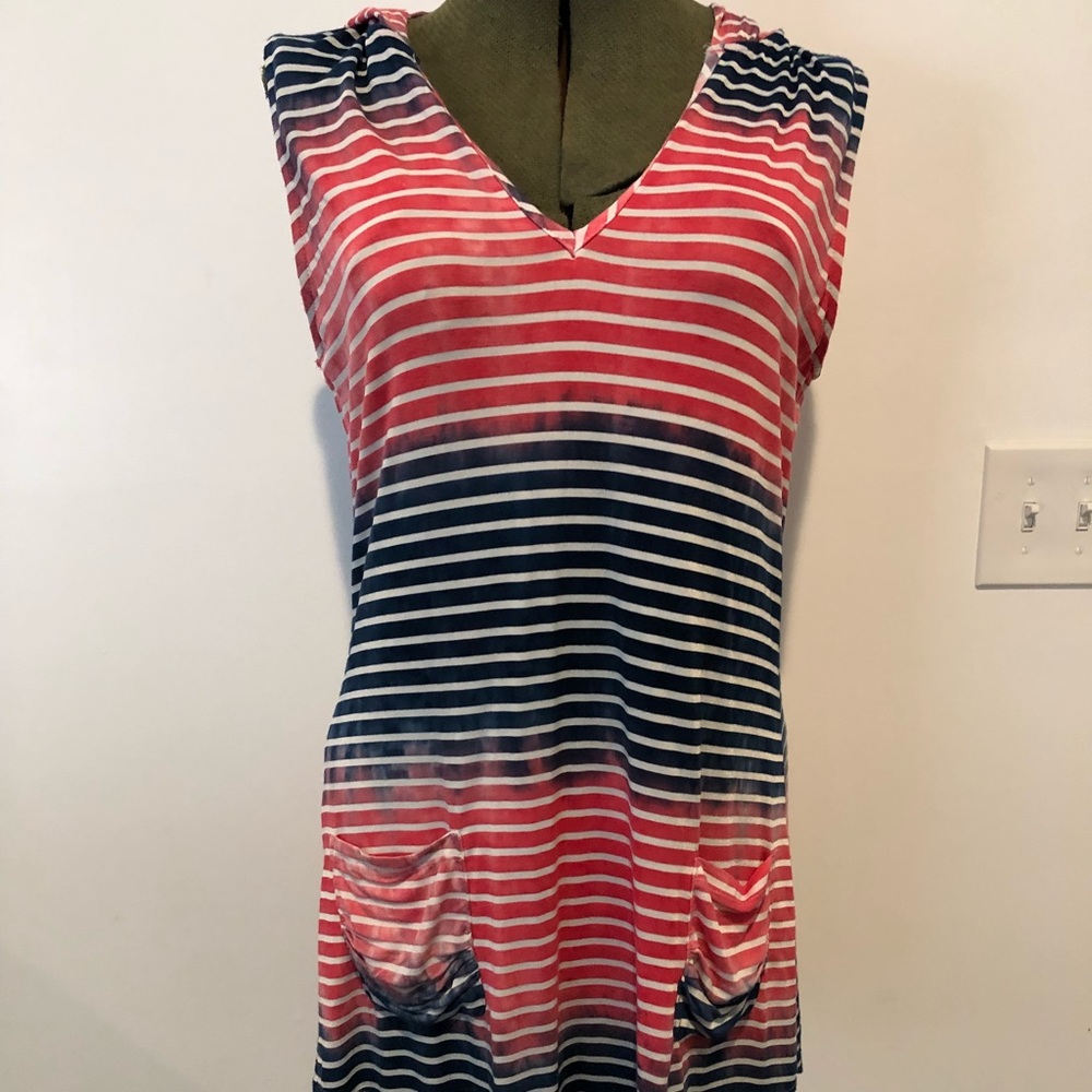 Sandiva Swimsuit coverup